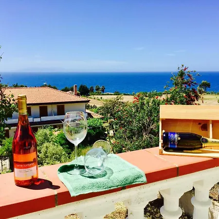 A Casa Di Manu アパート カーポ・ヴァチカーノ