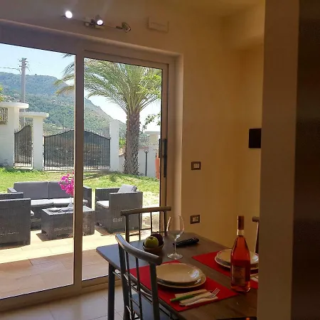 A Casa Di Manu アパート